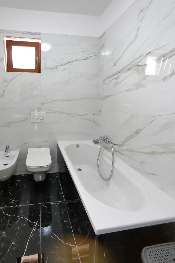 Apartment Lucijan Бибинє Екстер'єр фото