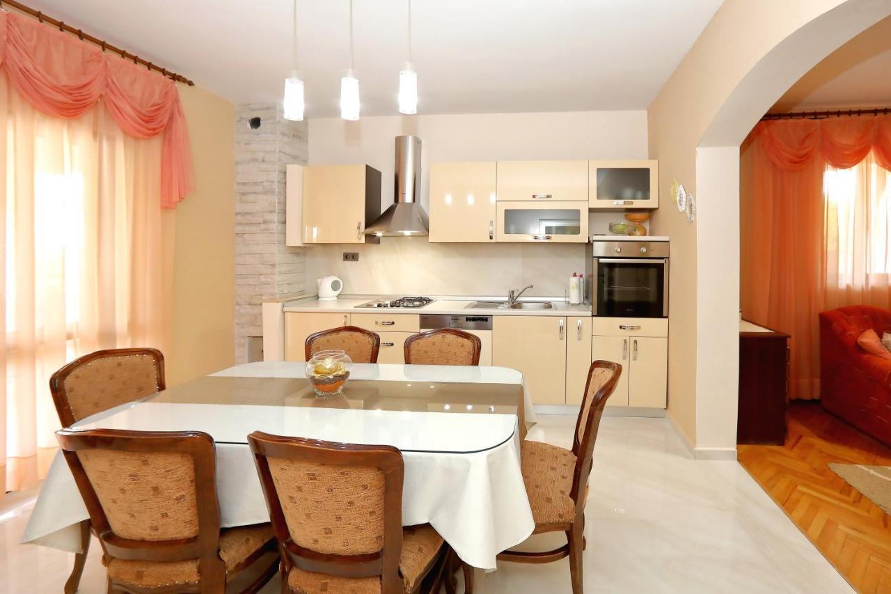 Apartment Lucijan Бибинє Екстер'єр фото