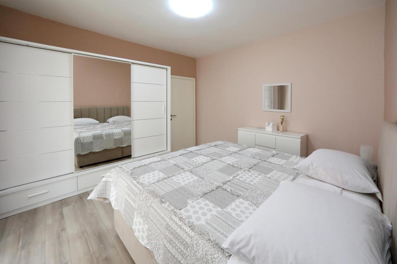 Apartment Lucijan Бибинє Екстер'єр фото